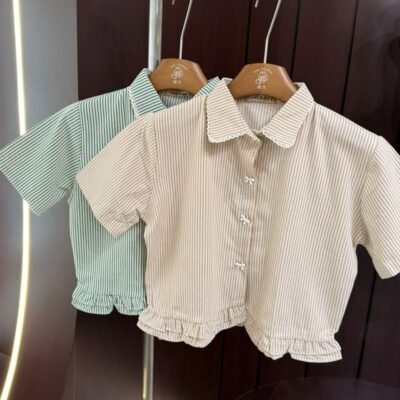 Striped Ruffle Hem Crop Top with Bow Buttons 细条纹蝴蝶结纽扣荷叶边短款上衣